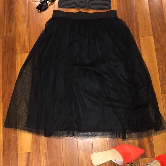 Tulle Circle Skirt - Picture 2 of 2